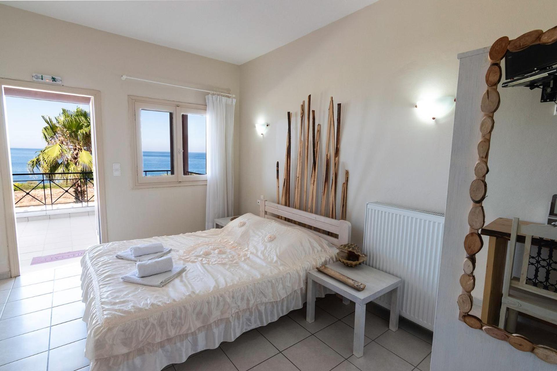 Sea View Suite Méthana מראה חיצוני תמונה